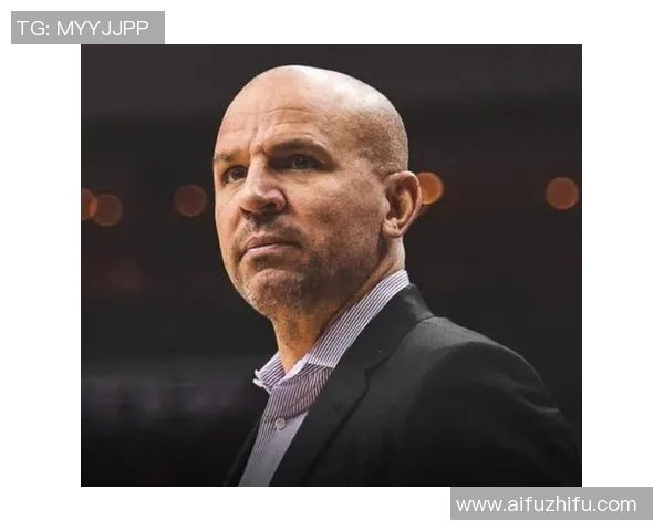 杨翰森异国他乡坚守篮球梦想，新赛季挑战重重呼吁球员支持